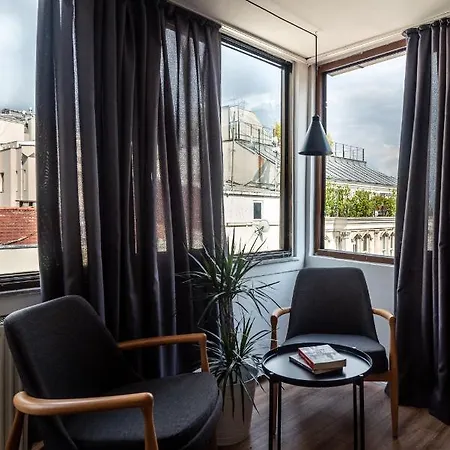 Hotel Intro 3*